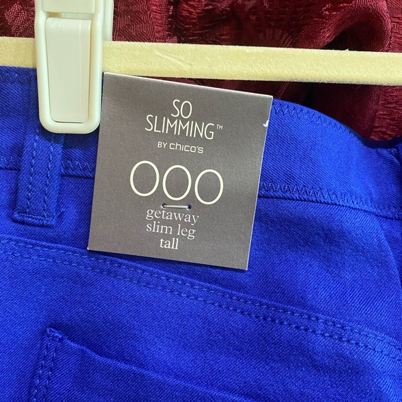 NWT Chicos So Slimming Jeans - Picture 3 of 6